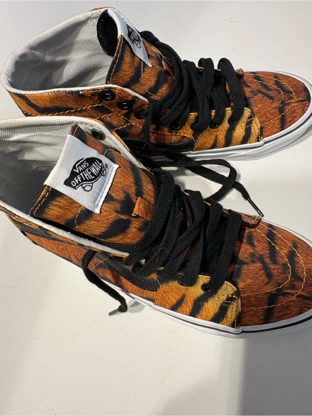 Vans Sk8-Hi Tapered Tiger Print Mens 6 Womens 7.5 NWOT High Top Sneakers (S1)